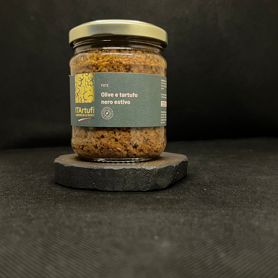 Olive and black truffle tapenade (10%)